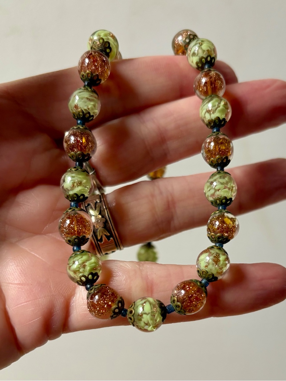 1940s Italian art glass necklace